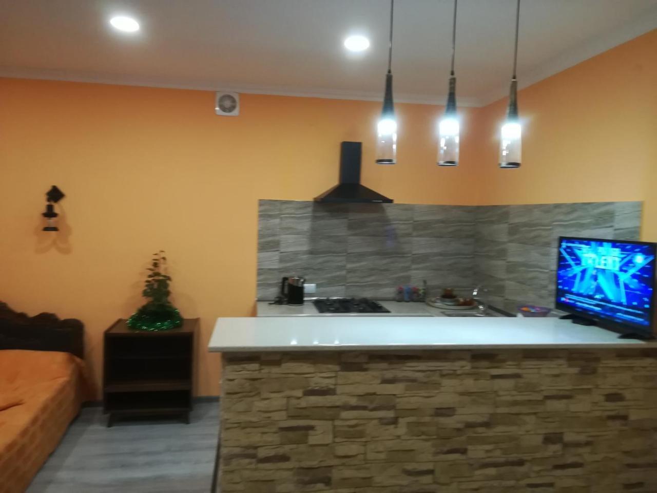 Апартаменты 12 Maksim Gorki Street Тбилиси Экстерьер фото